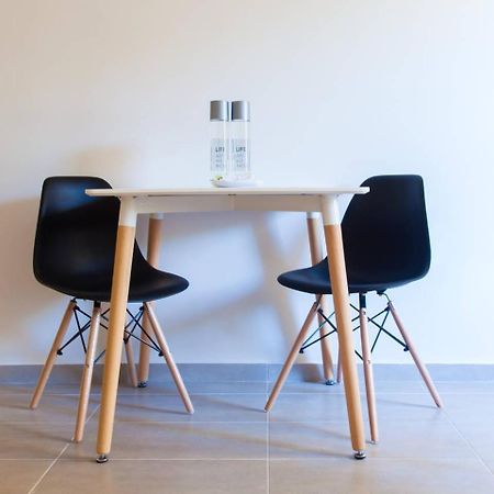 Toni'S Charming Apartment In The Thisseo Station Athens Luaran gambar