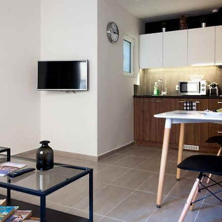 Toni'S Charming Apartment In The Thisseo Station Athens Luaran gambar