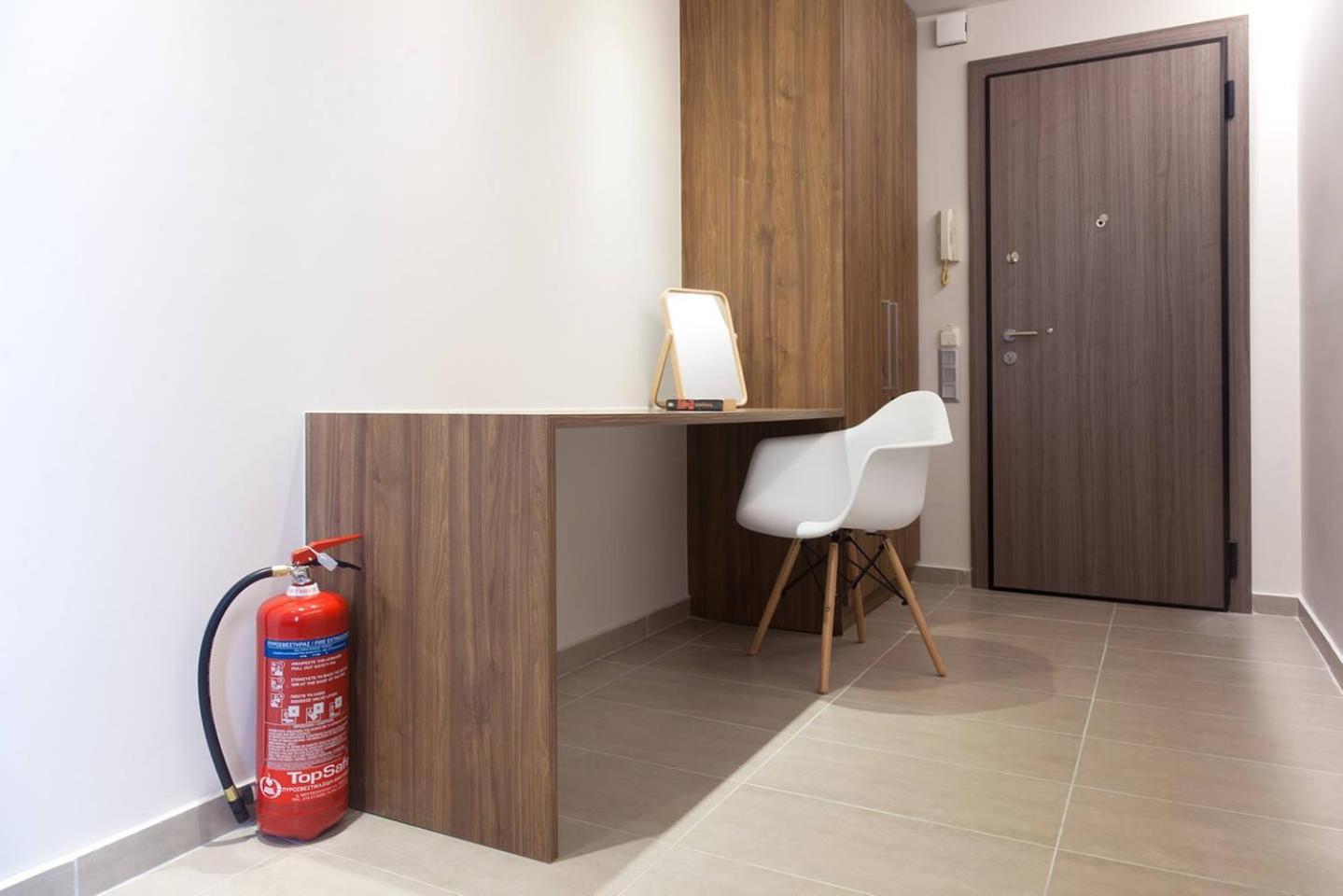 Toni'S Charming Apartment In The Thisseo Station Athens Luaran gambar