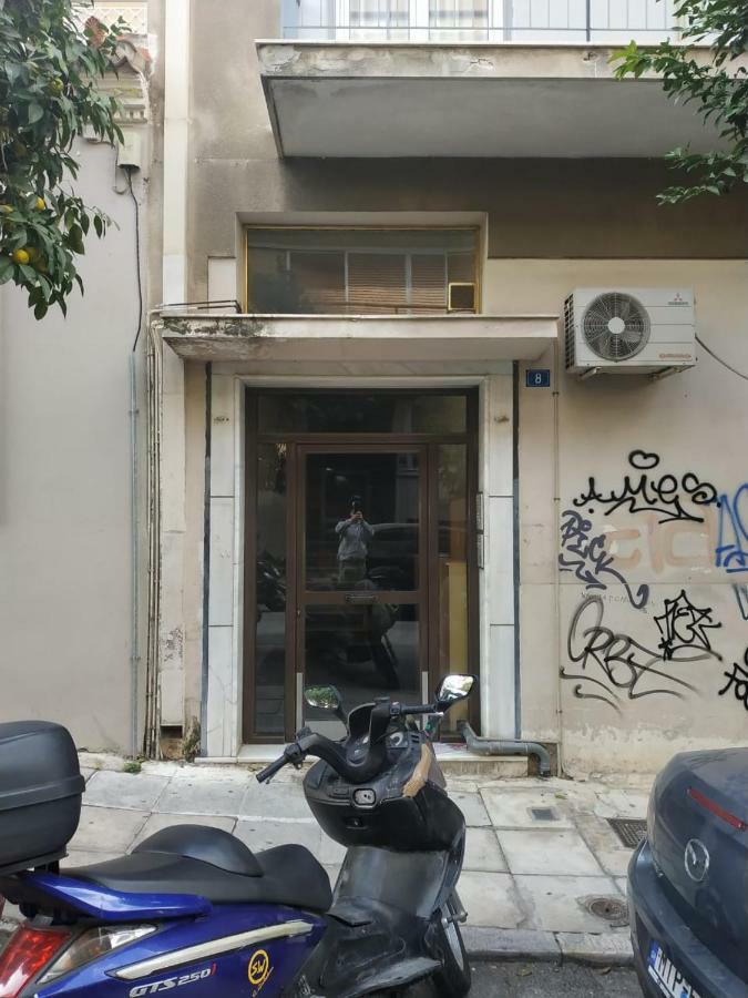 Toni'S Charming Apartment In The Thisseo Station Athens Luaran gambar