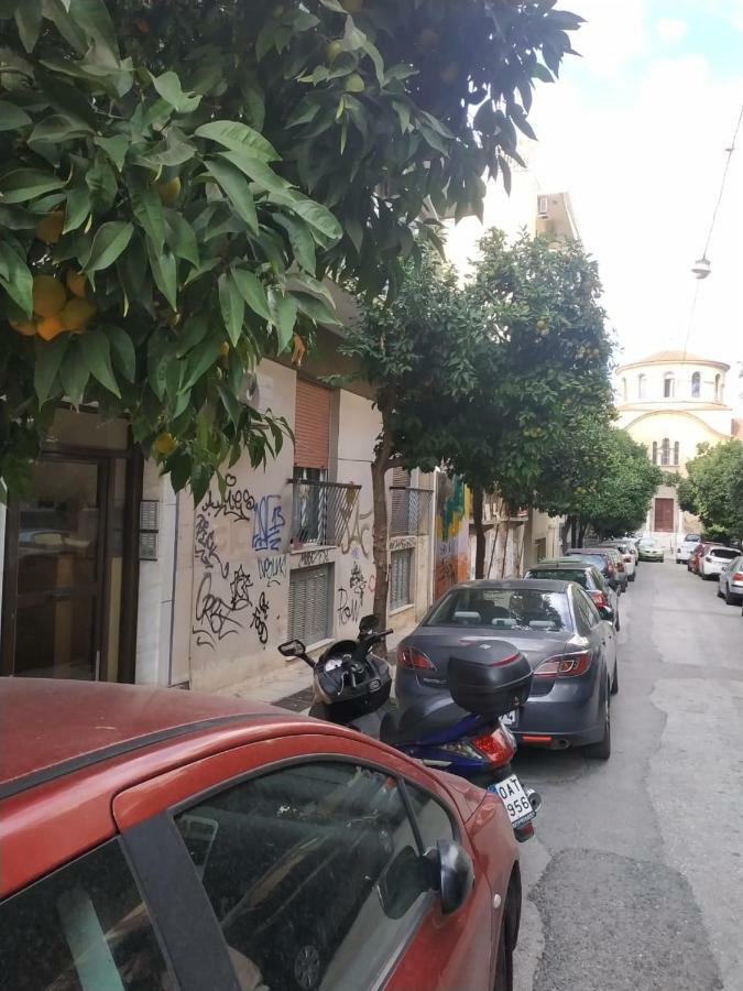 Toni'S Charming Apartment In The Thisseo Station Athens Luaran gambar